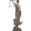 Statua Decorativa Dea Della Giustizia In Resina H62