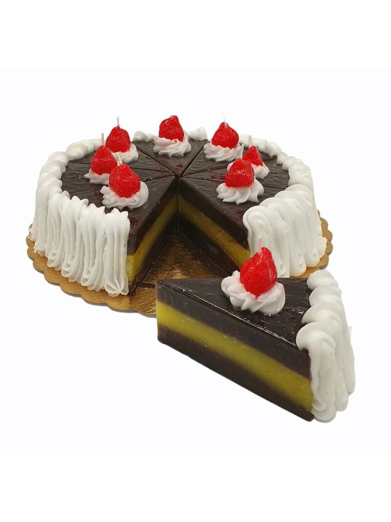Candela A Forma Di Torta Con Panna E Fragola