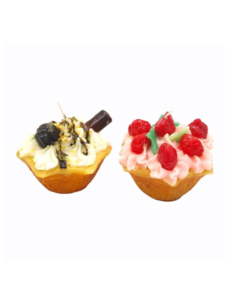 Candela A Forma Di Cialda Con Panna O Fragola
