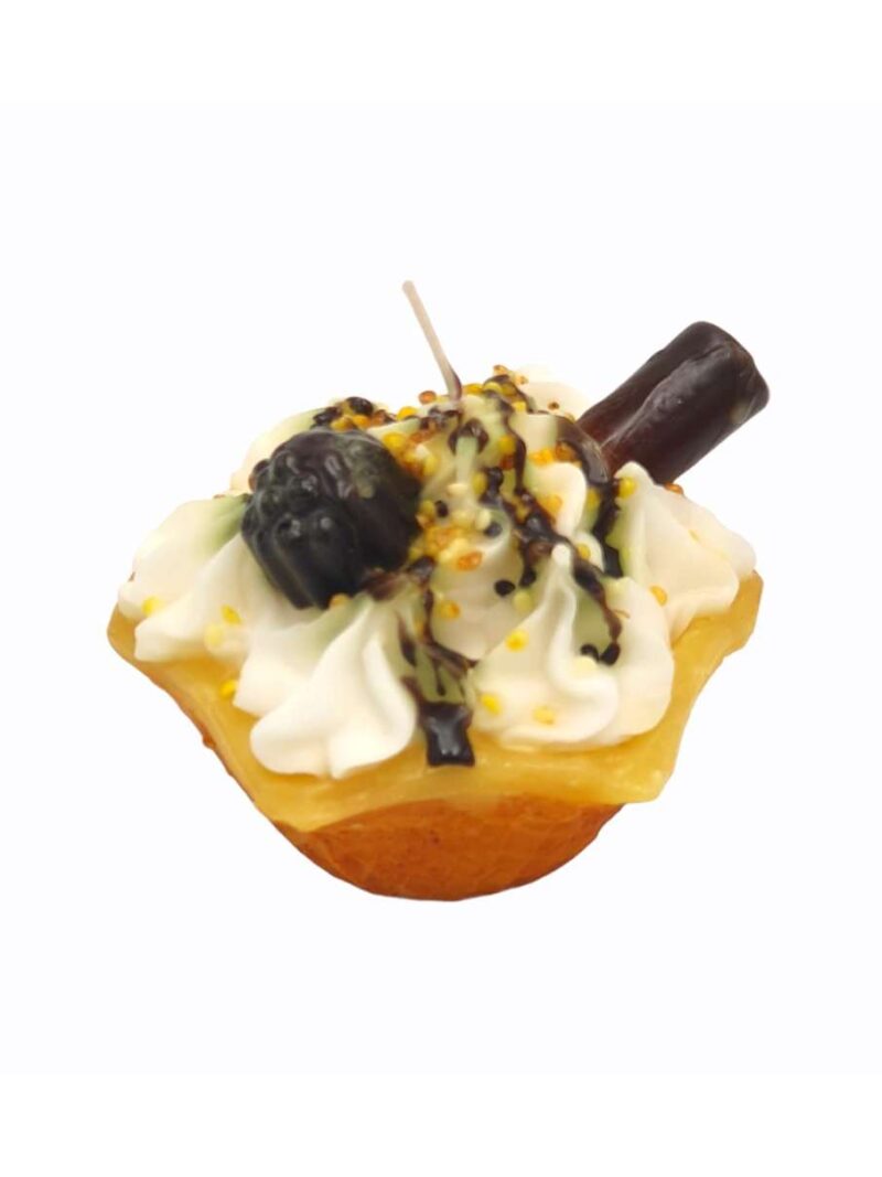 Candela A Forma Di Cialda Con Panna O Fragola