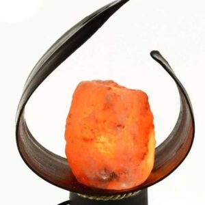 Lampada di Sale su Foglia di Cocco Ondeggiante