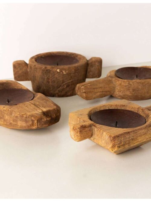 Antico Portacandela Kiliwa in Legno Naturale Riciclato