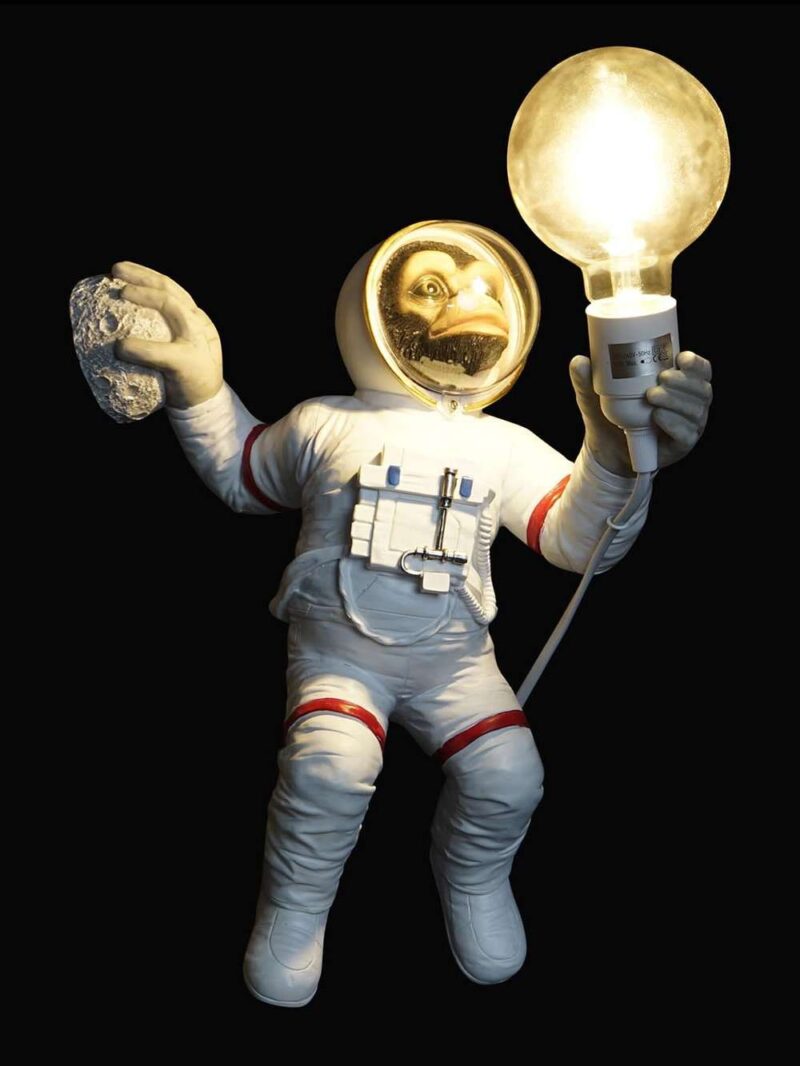Lampada Da Parete In Resina Scimmia Astronauta