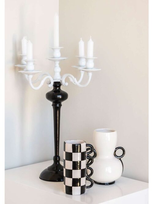 Vaso in Porcellana a Scacchi Bianco e Nero