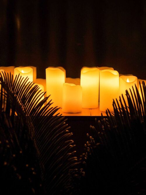 Candela Bianca Artificiale a LED con Movimento di Fiamma