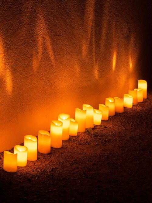Candela Bianca Artificiale a LED con Movimento di Fiamma
