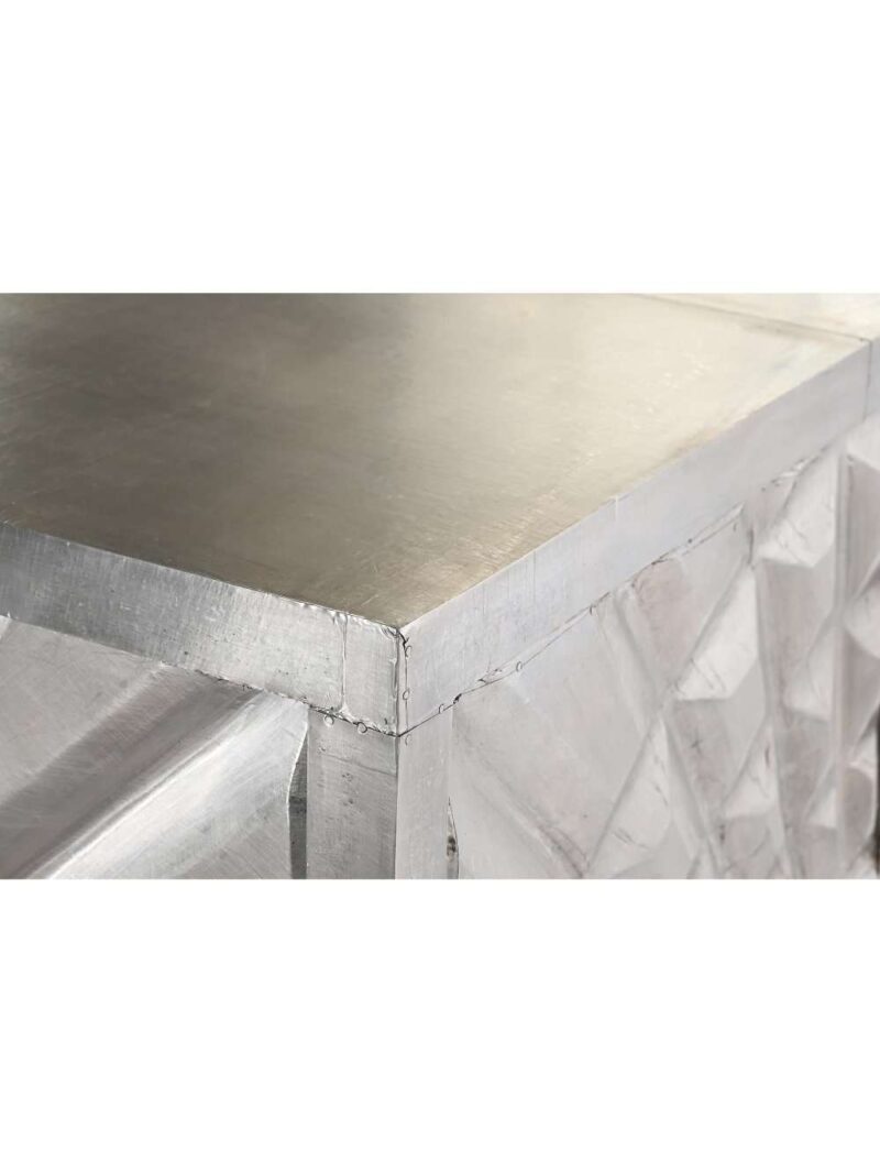 Buffet In Legno Di Mango Intagliato Con Finitura Metallizzata Champagne