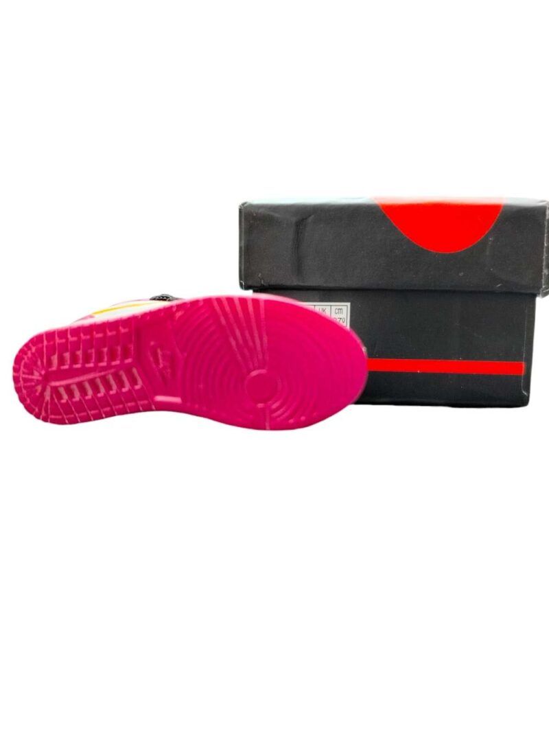 Portachiavi Nike Originale - Sneaker In Scatola Nera