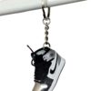 Portachiavi Nike Originale - Sneaker In Scatola Nera