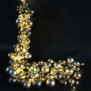 Catena di luci a cascata con 84 palline