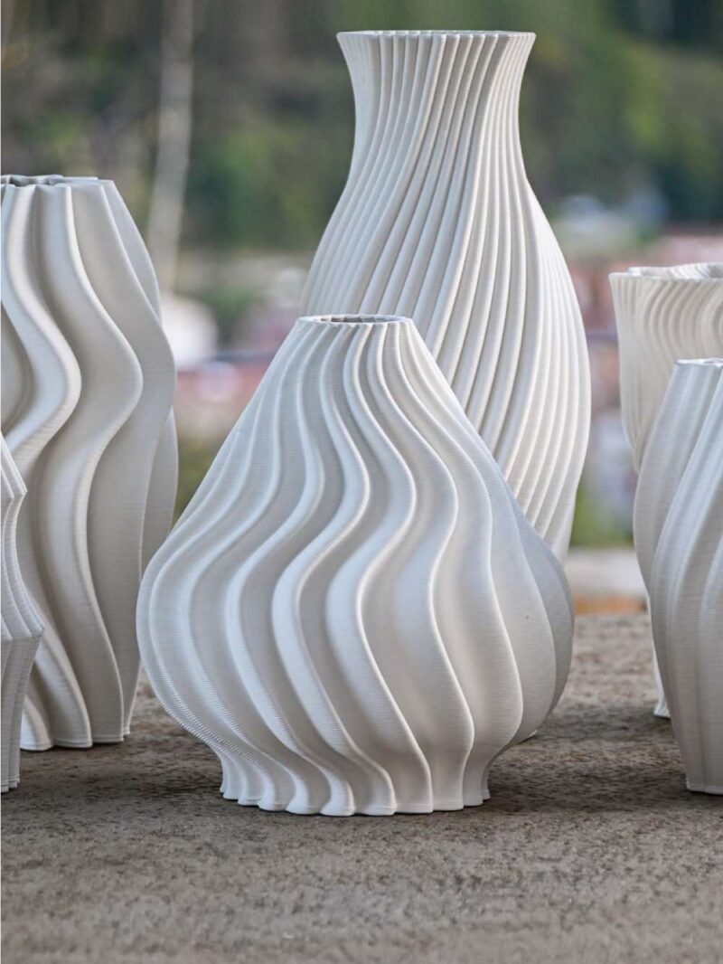 Vaso In Gres Porcellanato 3D Bianco Con Venature Ad Onde