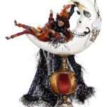 The Queen of Halloween con Base 82 cm